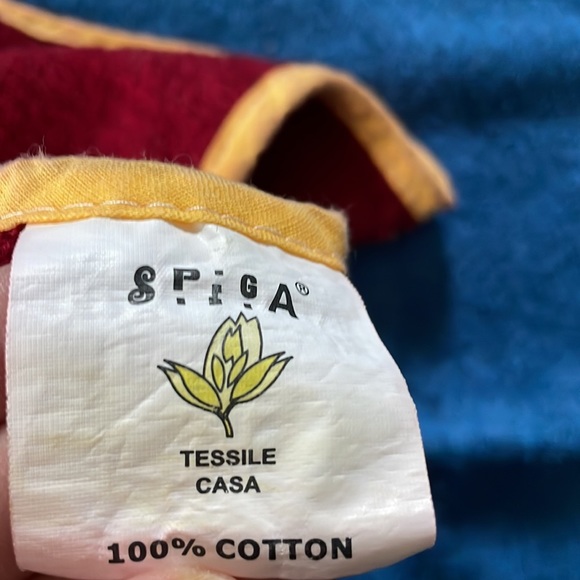 Vintage Kitchen Towels - Picture 4 of 4